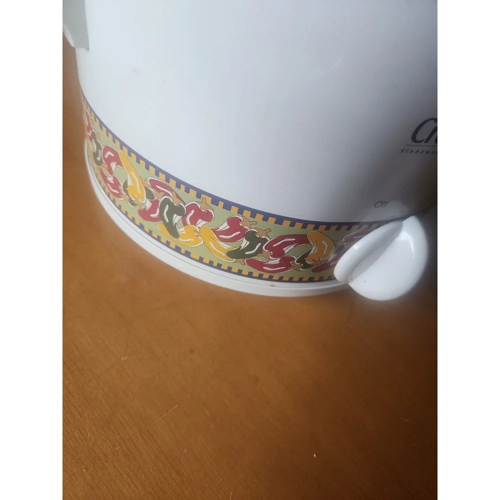 Crock Pot Rival 2 Quart Slow Cooker Model 3122 CH Chili Pepper Design